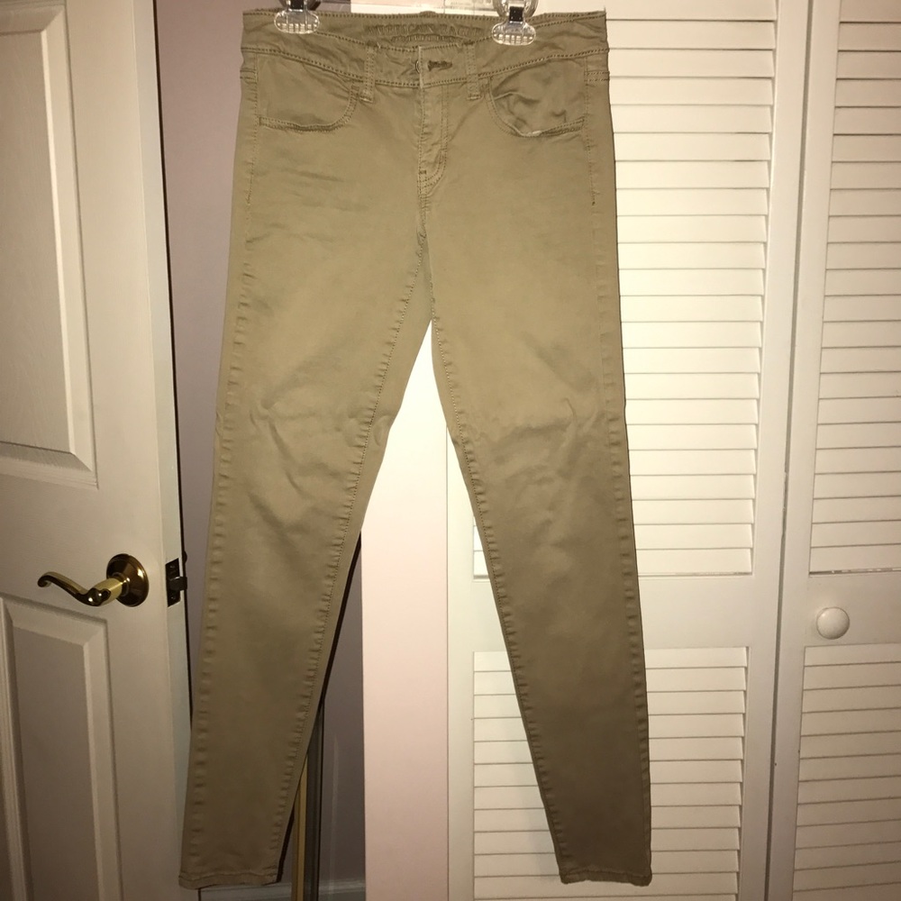 AE khaki pants